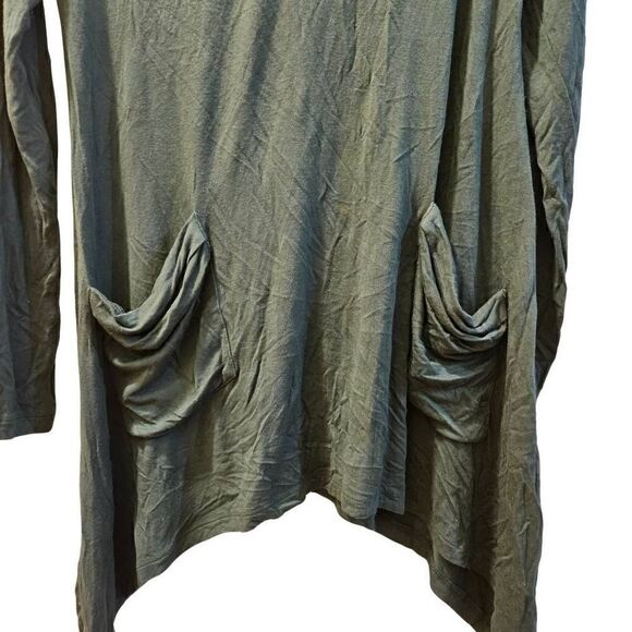 logo by lori goldstein Small V neck green Henley top high low hem pleated pocket - Picture 2 of 11